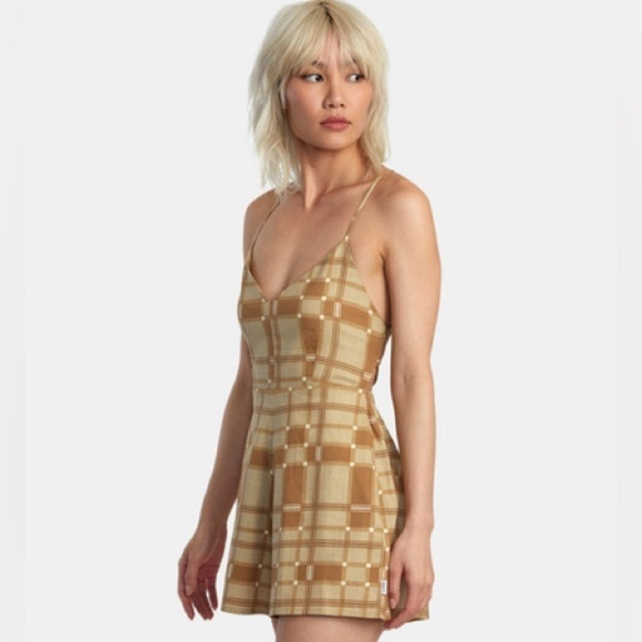 🔆RVCA🔆 SATURDAY ROMPER cute adjustable, comfortable shorts retro - Picture 8 of 14